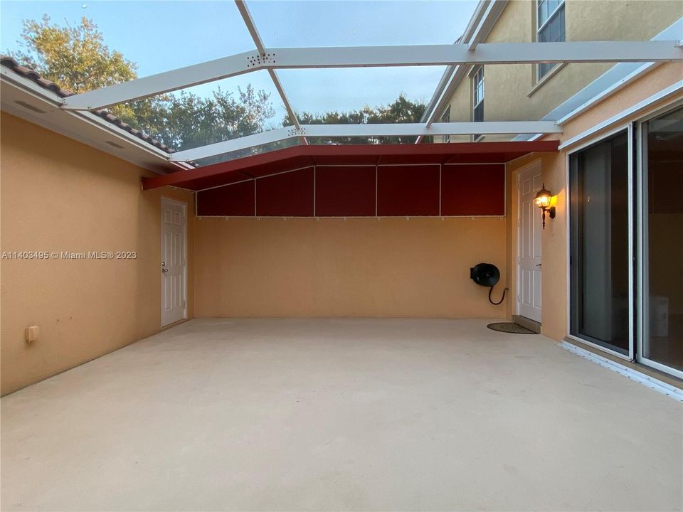 Recently Sold: $679,900 (3 beds, 3 baths, 1830 Square Feet)