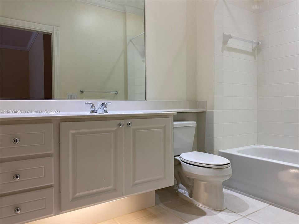 Recently Sold: $679,900 (3 beds, 3 baths, 1830 Square Feet)