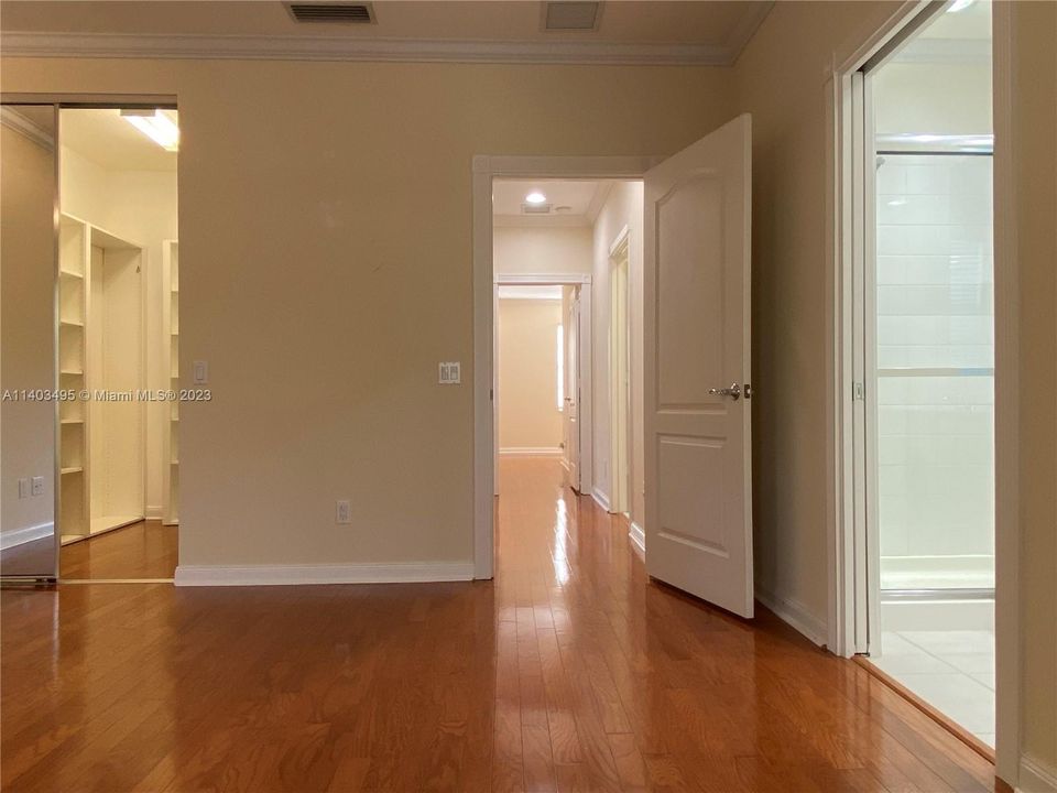 Recently Sold: $679,900 (3 beds, 3 baths, 1830 Square Feet)