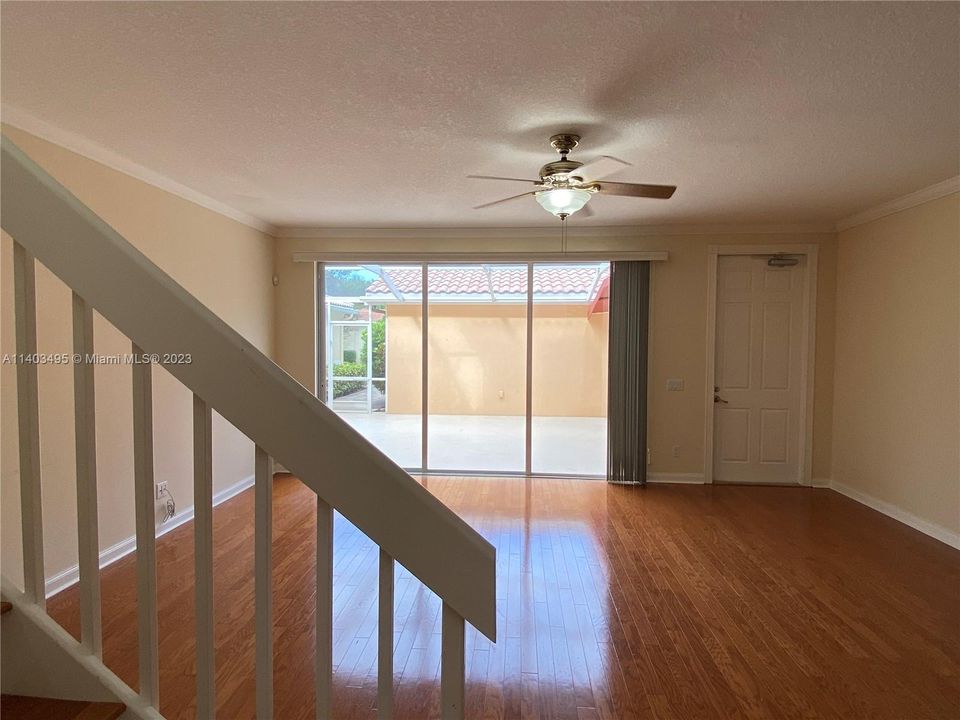 Recently Sold: $679,900 (3 beds, 3 baths, 1830 Square Feet)