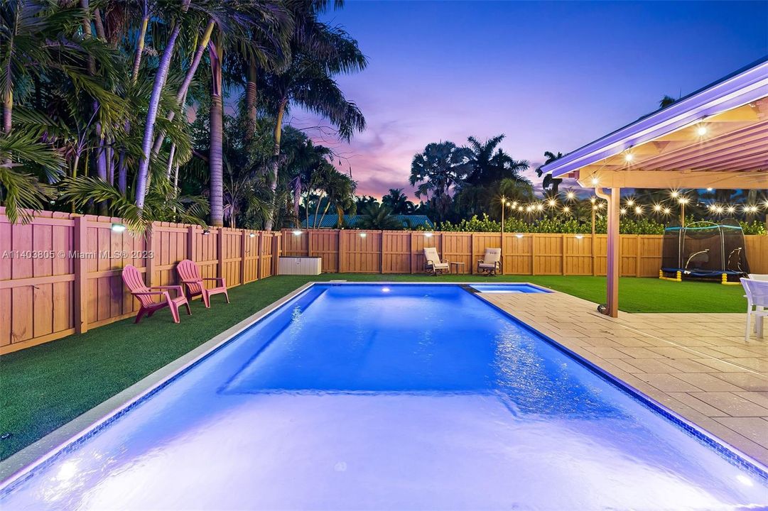 Recently Sold: $1,250,000 (4 beds, 2 baths, 2244 Square Feet)