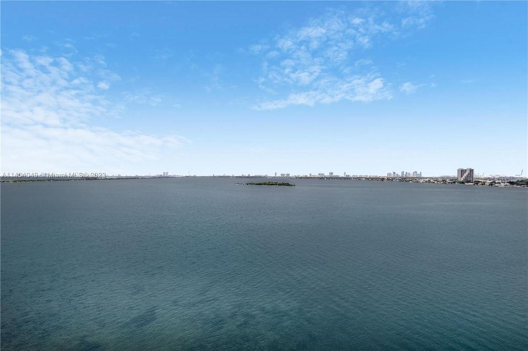 Recently Sold: $579,000 (1 beds, 2 baths, 950 Square Feet)