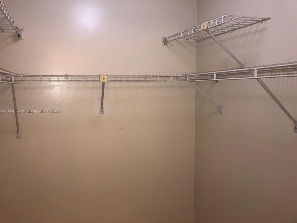 Recientemente alquilado: $2,200 (2 camas, 2 baños, 1005 Pies cuadrados)