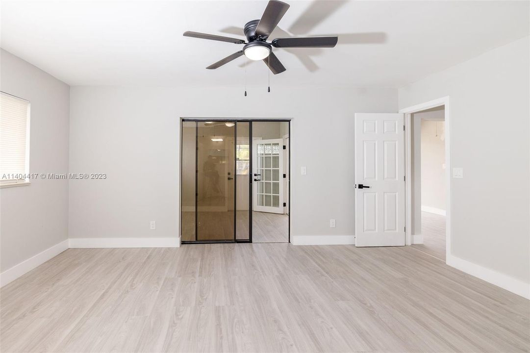 Recently Rented: $2,600 (4 beds, 2 baths, 1435 Square Feet)