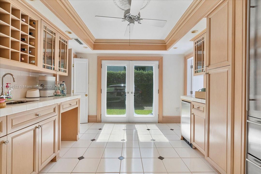 Butler's Pantry
