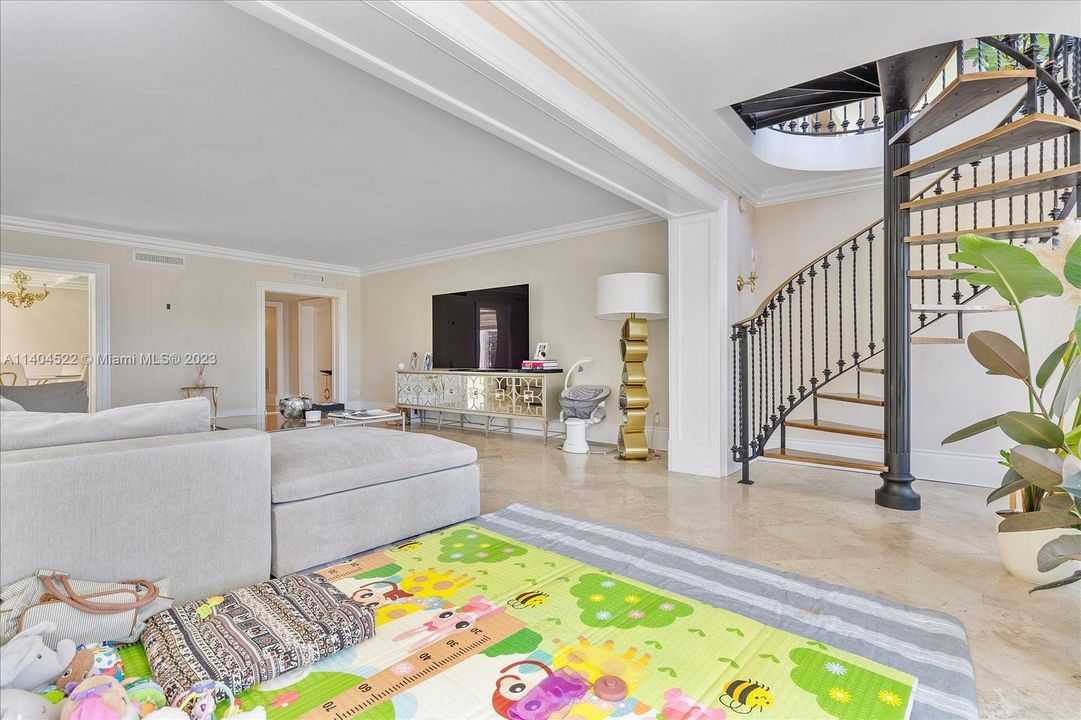 Недавно арендовано: $8,500 (3 спален, 4 ванн, 2818 Квадратных фут)