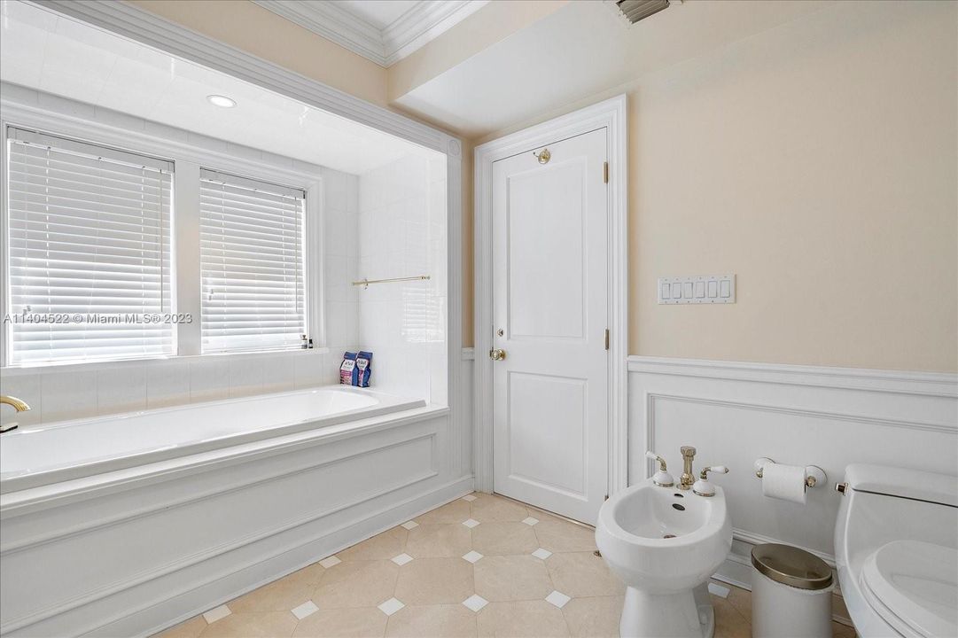 Недавно арендовано: $8,500 (3 спален, 4 ванн, 2818 Квадратных фут)