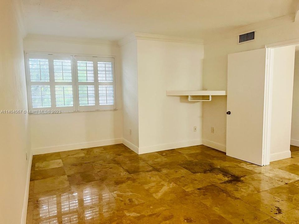 Master bedroom with alcove for tv