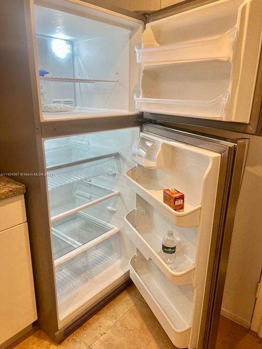 Stainless steel refrigerator