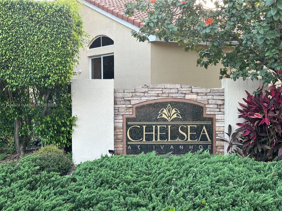 Recently Sold: $500,000 (3 beds, 2 baths, 1618 Square Feet)