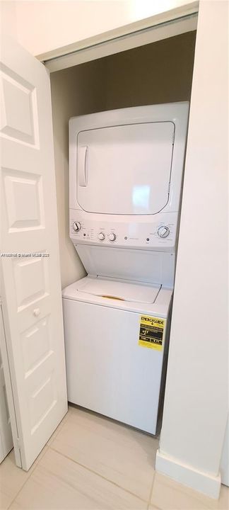 Recently Rented: $3,500 (3 beds, 2 baths, 1397 Square Feet)