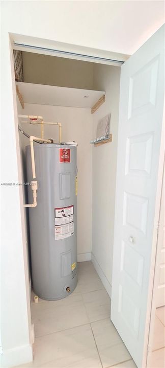 Recently Rented: $3,500 (3 beds, 2 baths, 1397 Square Feet)