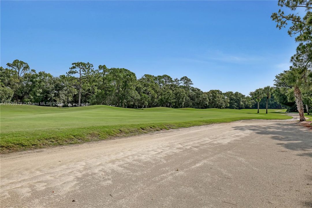 Recently Sold: $599,000 (3 beds, 2 baths, 2000 Square Feet)