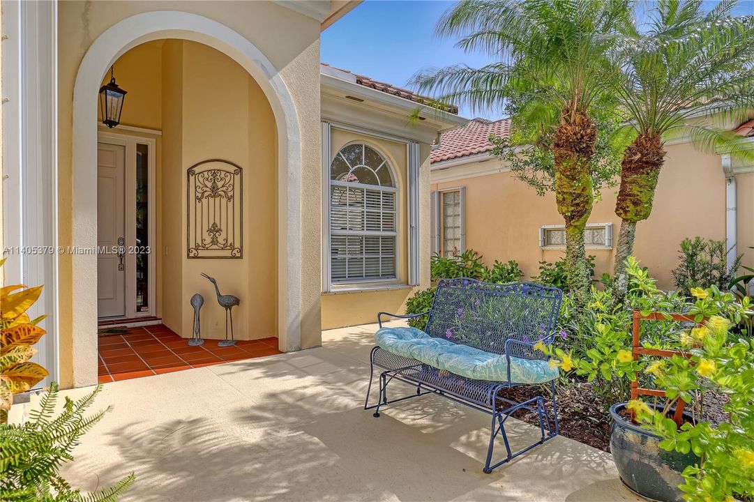Recently Sold: $599,000 (3 beds, 2 baths, 2000 Square Feet)
