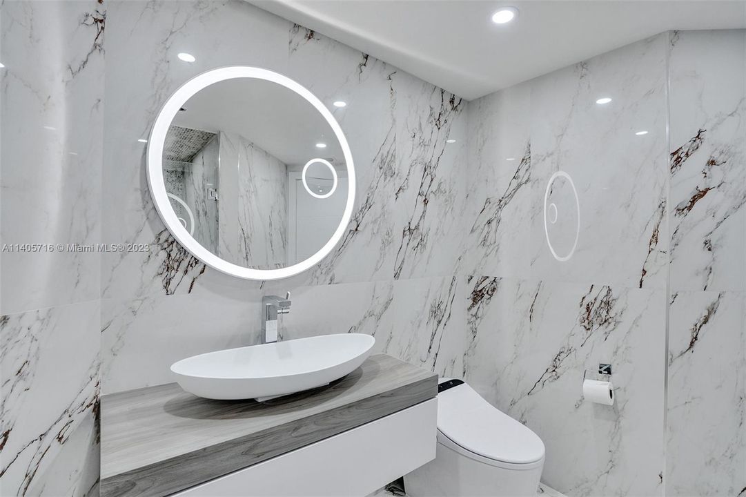 Недавно продано: $3,000,000 (4 спален, 4 ванн, 3340 Квадратных фут)