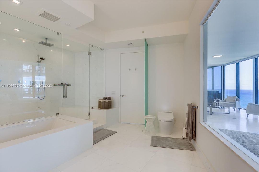 最近租的: $29,500 (3 贝兹, 4 浴室, 4154 平方英尺)