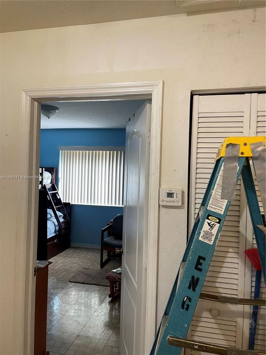 Recently Rented: $2,300 (2 beds, 2 baths, 1250 Square Feet)