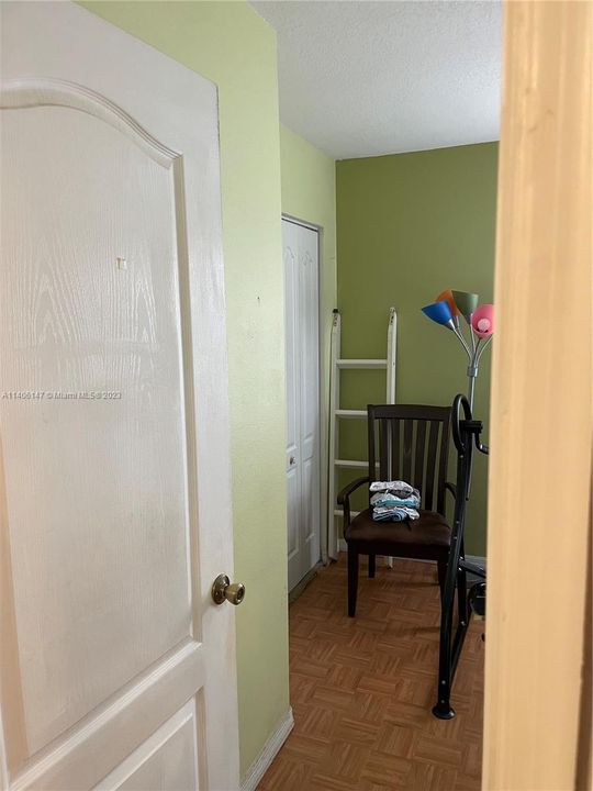 Recently Rented: $2,300 (2 beds, 2 baths, 1250 Square Feet)