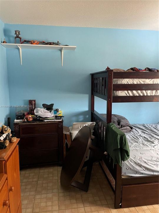 Recently Rented: $2,300 (2 beds, 2 baths, 1250 Square Feet)