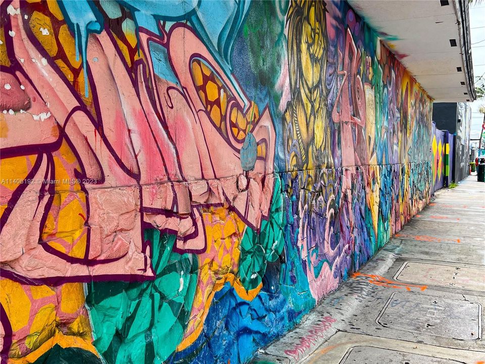 Recently Sold: $750,000 (0 beds, 0 baths, 1496 Square Feet)