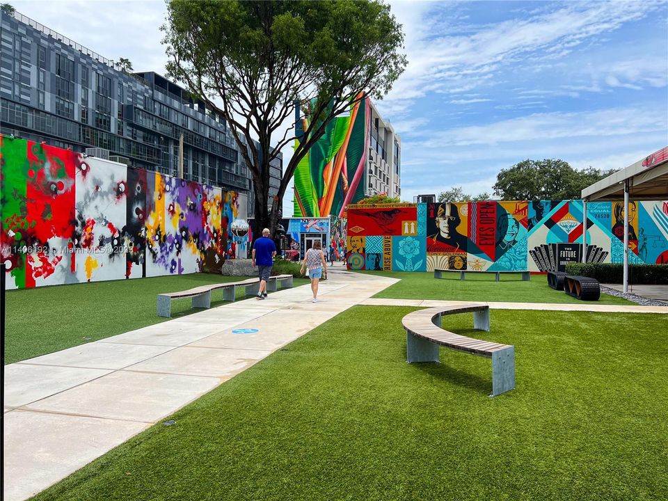 Recently Sold: $750,000 (0 beds, 0 baths, 1496 Square Feet)