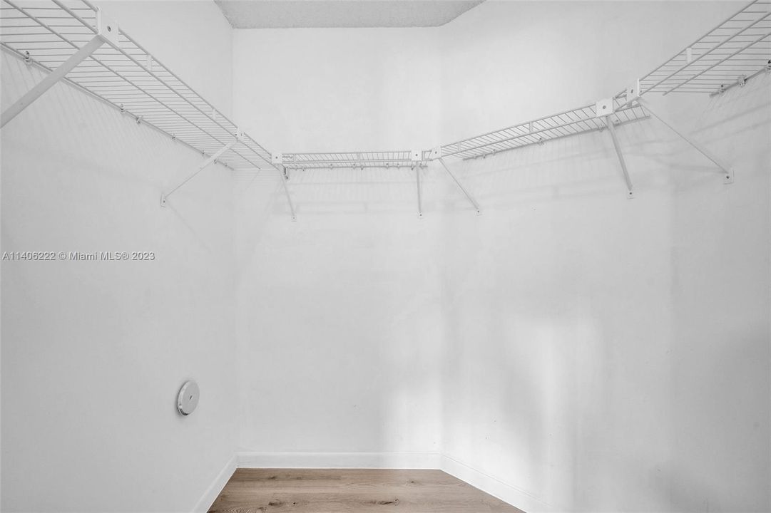 Walk in Closet