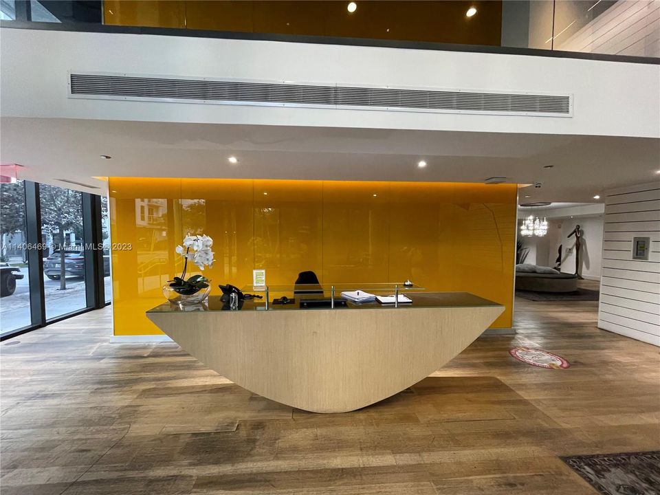 Recently Sold: $620,000 (2 beds, 2 baths, 980 Square Feet)