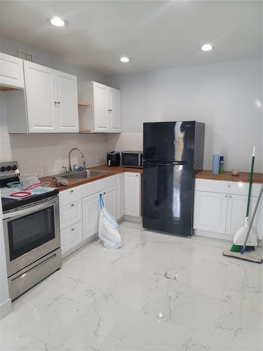 Недавно арендовано: $1,750 (2 спален, 1 ванн, 625 Квадратных фут)