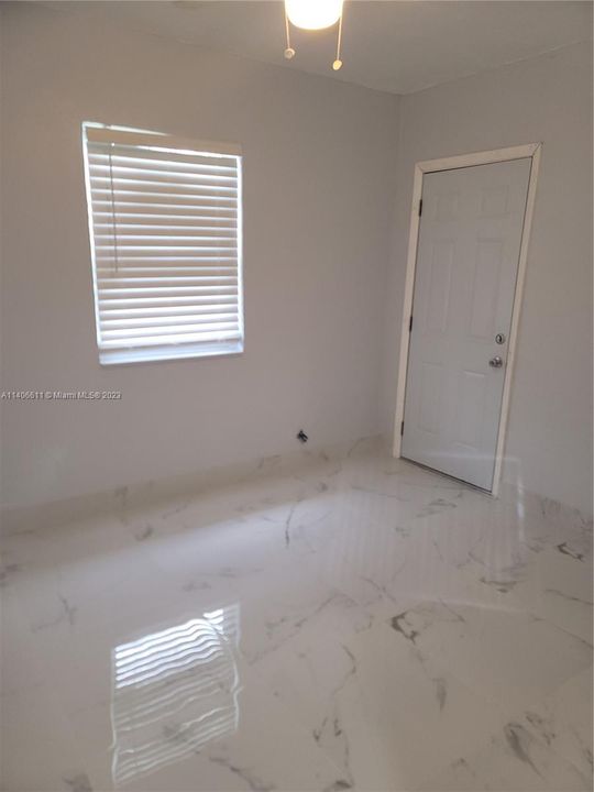 Недавно арендовано: $1,750 (2 спален, 1 ванн, 625 Квадратных фут)