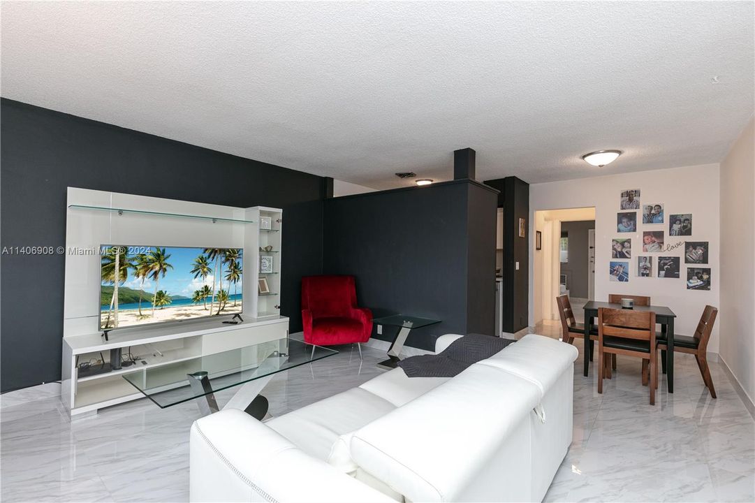 Vendido Recientemente: $99,000 (1 camas, 1 baños, 625 Pies cuadrados)