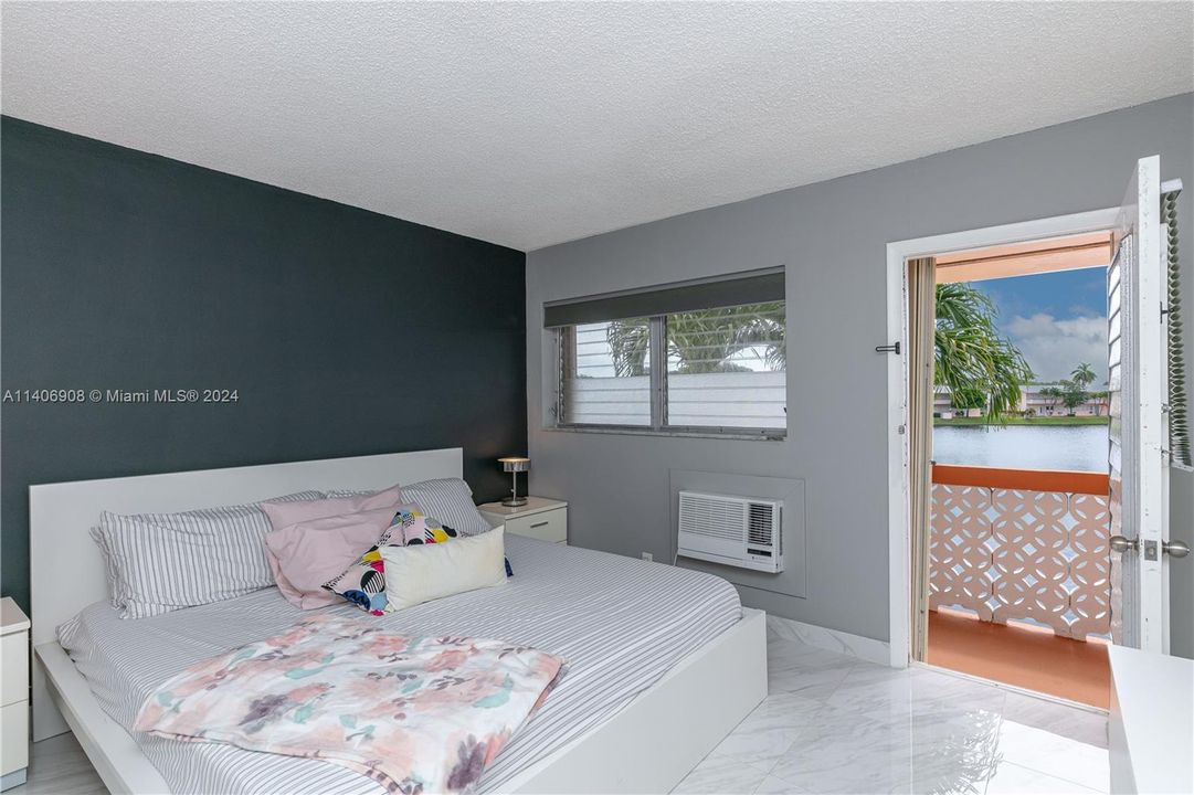 Vendido Recientemente: $99,000 (1 camas, 1 baños, 625 Pies cuadrados)