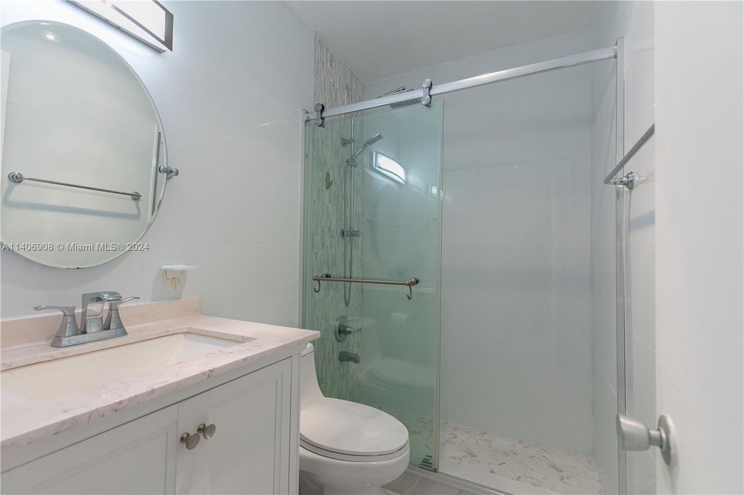 Vendido Recientemente: $99,000 (1 camas, 1 baños, 625 Pies cuadrados)