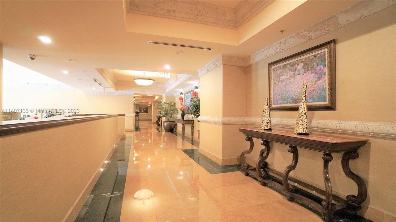 Recently Sold: $450,000 (2 beds, 2 baths, 1145 Square Feet)