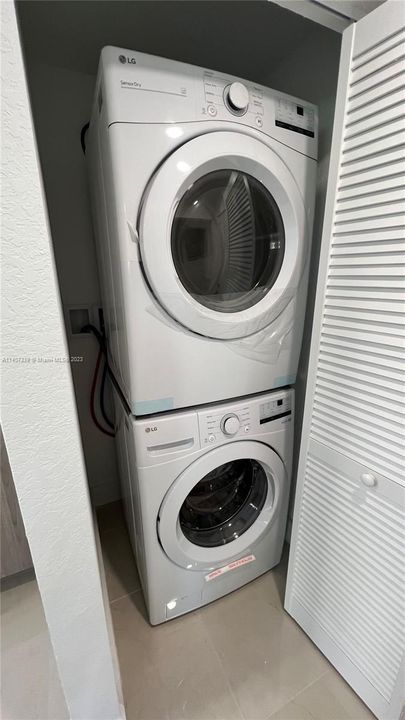 Recientemente alquilado: $3,450 (5 camas, 4 baños, 0 Pies cuadrados)