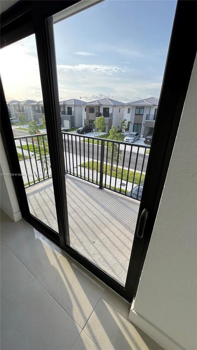 Recientemente alquilado: $3,450 (5 camas, 4 baños, 0 Pies cuadrados)