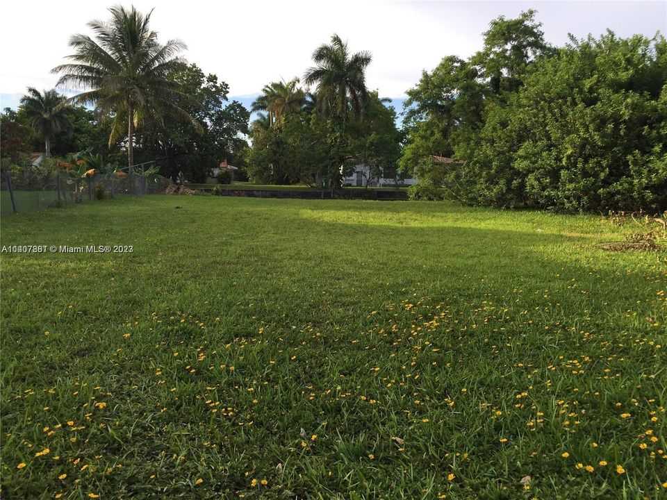 Recently Sold: $360,000 (0.19 acres)