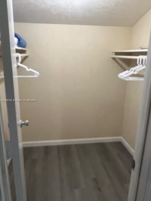 For Rent: $1,700 (2 beds, 2 baths, 1110 Square Feet)