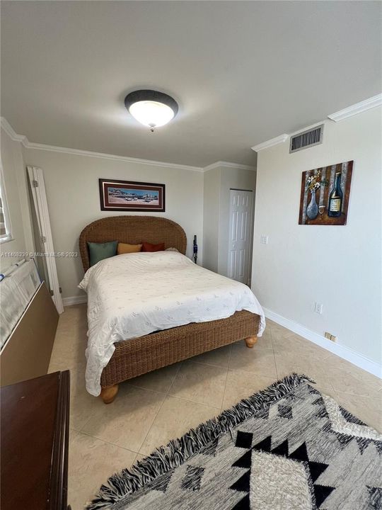 最近租的: $3,950 (2 贝兹, 2 浴室, 1024 平方英尺)