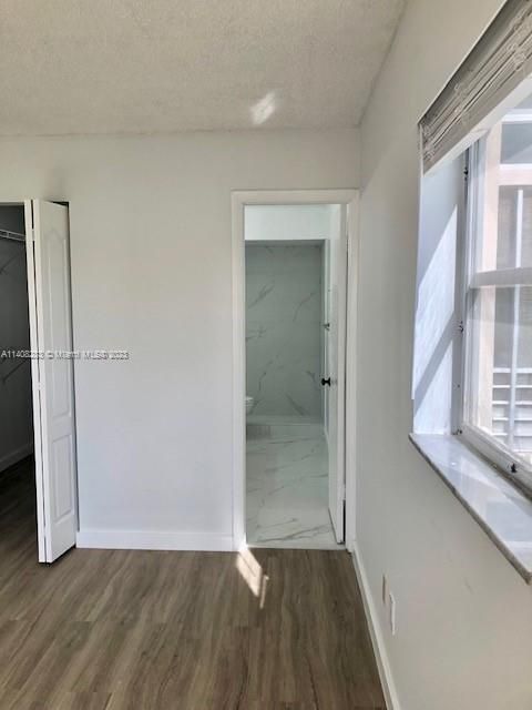Recently Rented: $1,800 (1 beds, 1 baths, 720 Square Feet)