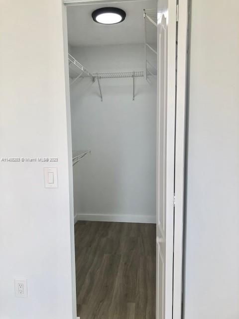 Recently Rented: $1,800 (1 beds, 1 baths, 720 Square Feet)