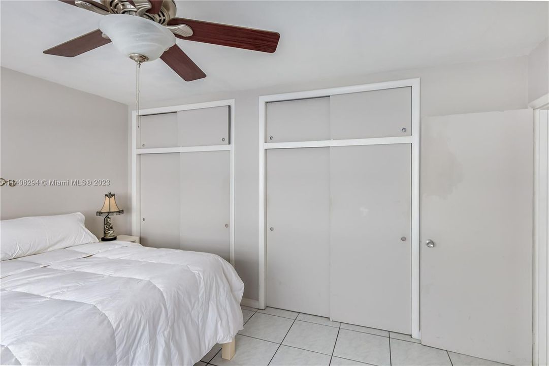 Недавно продано: $199,000 (1 спален, 1 ванн, 700 Квадратных фут)