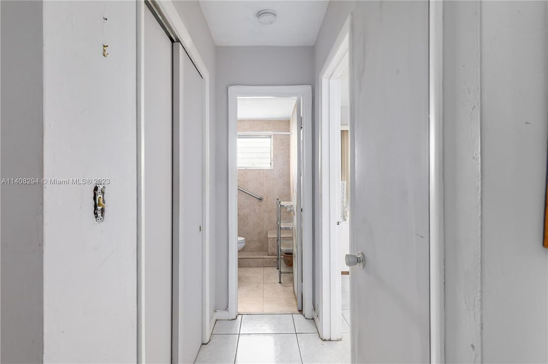 Недавно продано: $199,000 (1 спален, 1 ванн, 700 Квадратных фут)