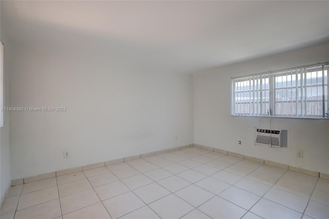 Vendido Recientemente: $825,000 (0 camas, 0 baños, 2855 Pies cuadrados)