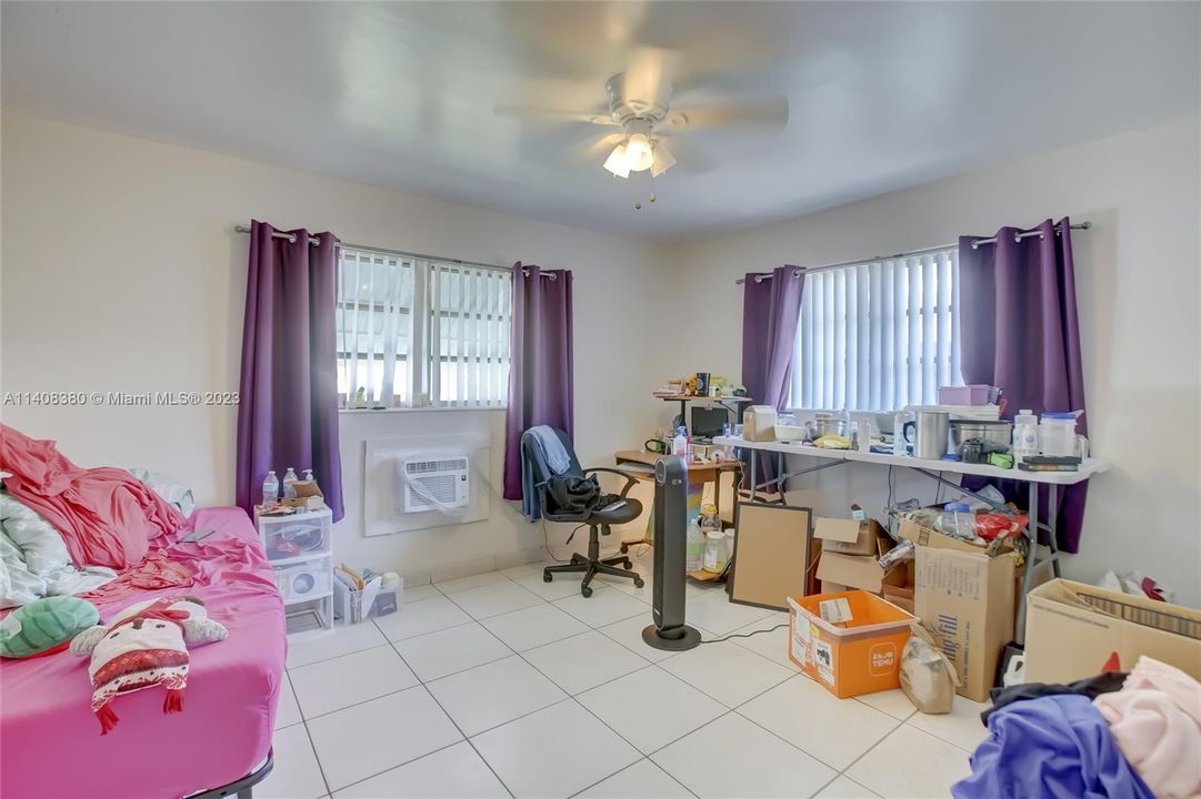 Vendido Recientemente: $825,000 (0 camas, 0 baños, 2855 Pies cuadrados)