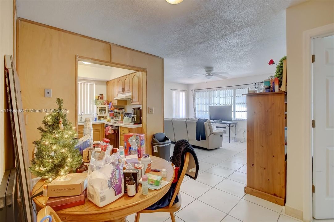 Vendido Recientemente: $825,000 (0 camas, 0 baños, 2855 Pies cuadrados)