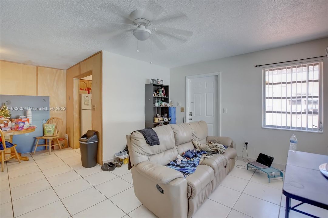 Vendido Recientemente: $825,000 (0 camas, 0 baños, 2855 Pies cuadrados)