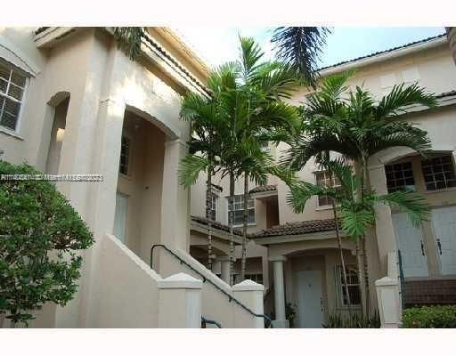 Recently Sold: $429,000 (3 beds, 2 baths, 1680 Square Feet)