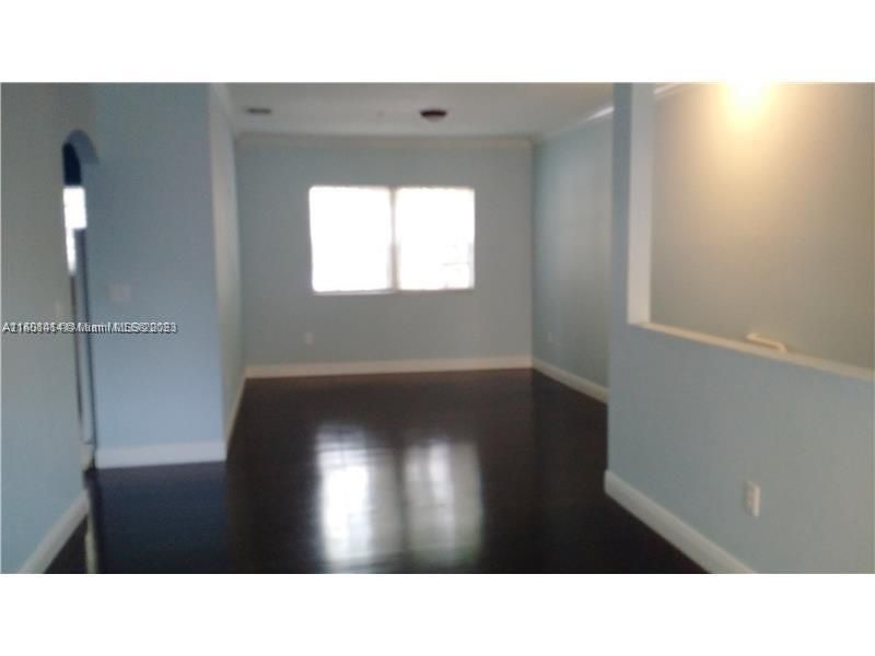 Recently Sold: $429,000 (3 beds, 2 baths, 1680 Square Feet)