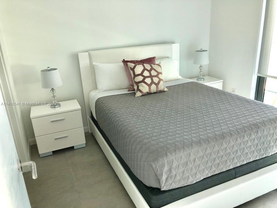 Recently Sold: $542,000 (1 beds, 1 baths, 618 Square Feet)