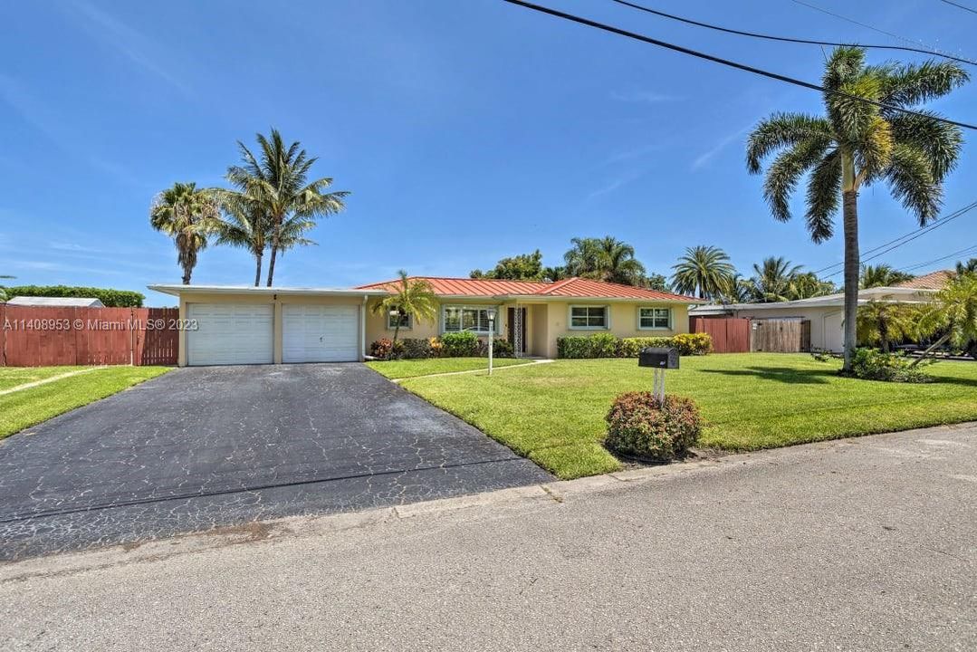 Recently Sold: $765,000 (3 beds, 2 baths, 0 Square Feet)